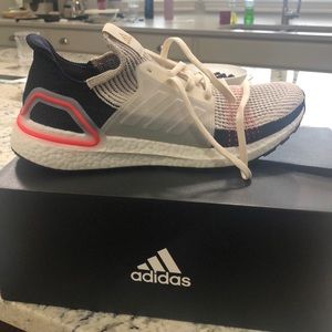 Adidas Ultraboosts ‘19 Women’s Size 9.5